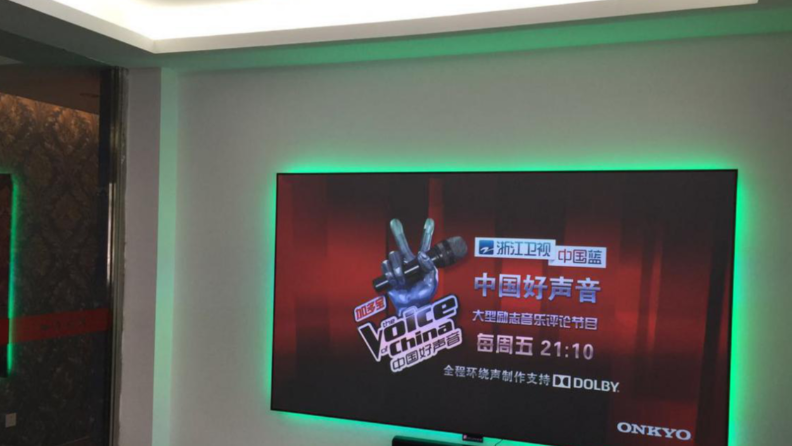 激光电视抗光幕什么好？选择黑栅还是菲涅尔？【南京人生就是博音响】